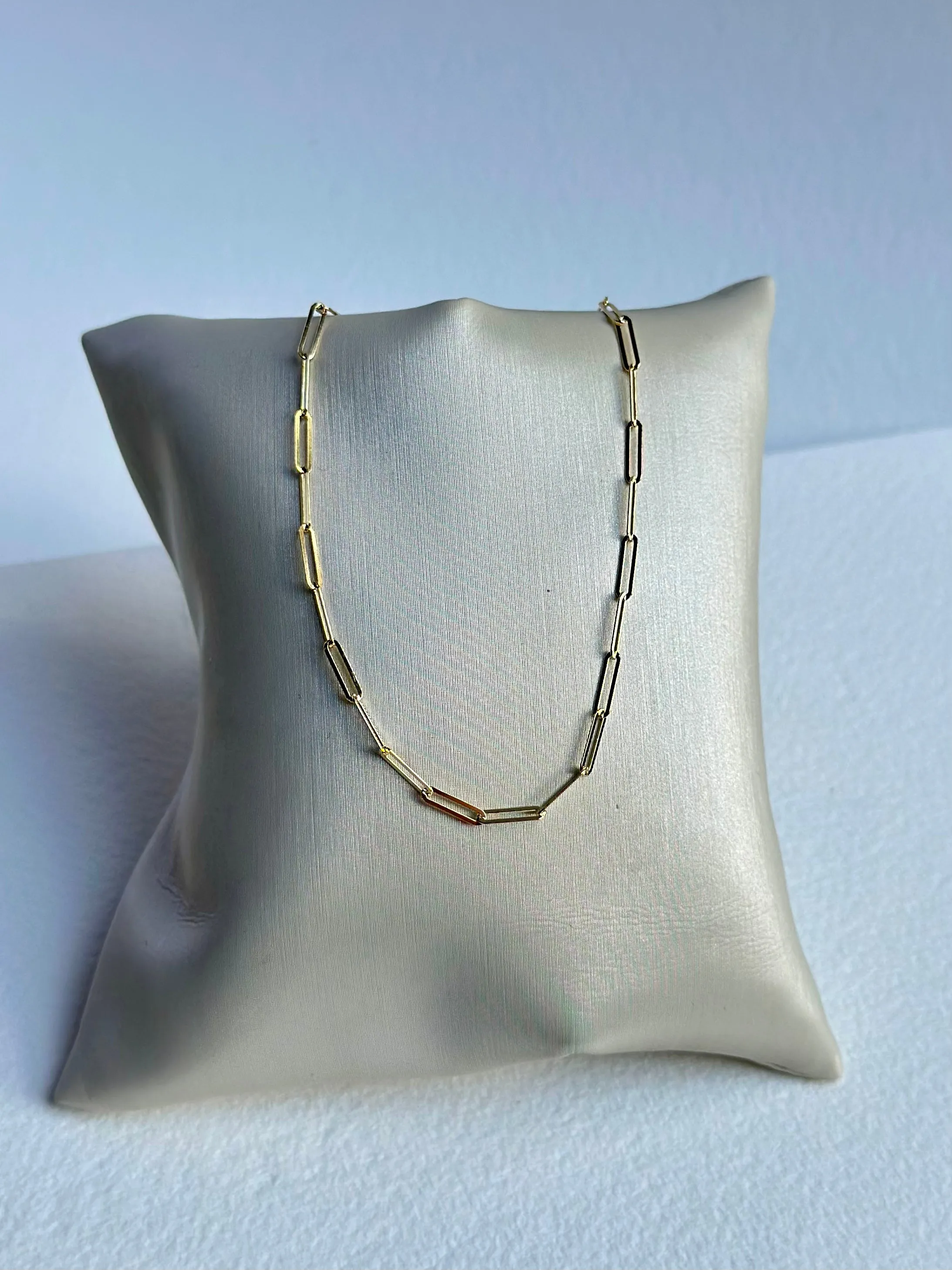 14K Lightweight Paperclip Chain