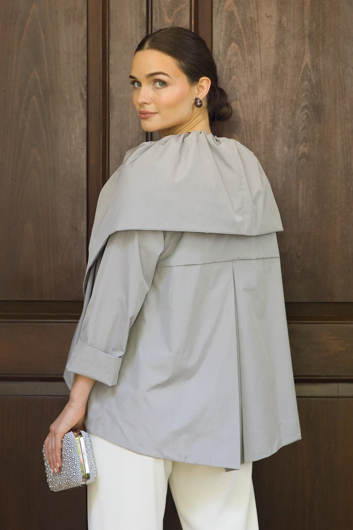 29" Open Ruffle Collar Jacket