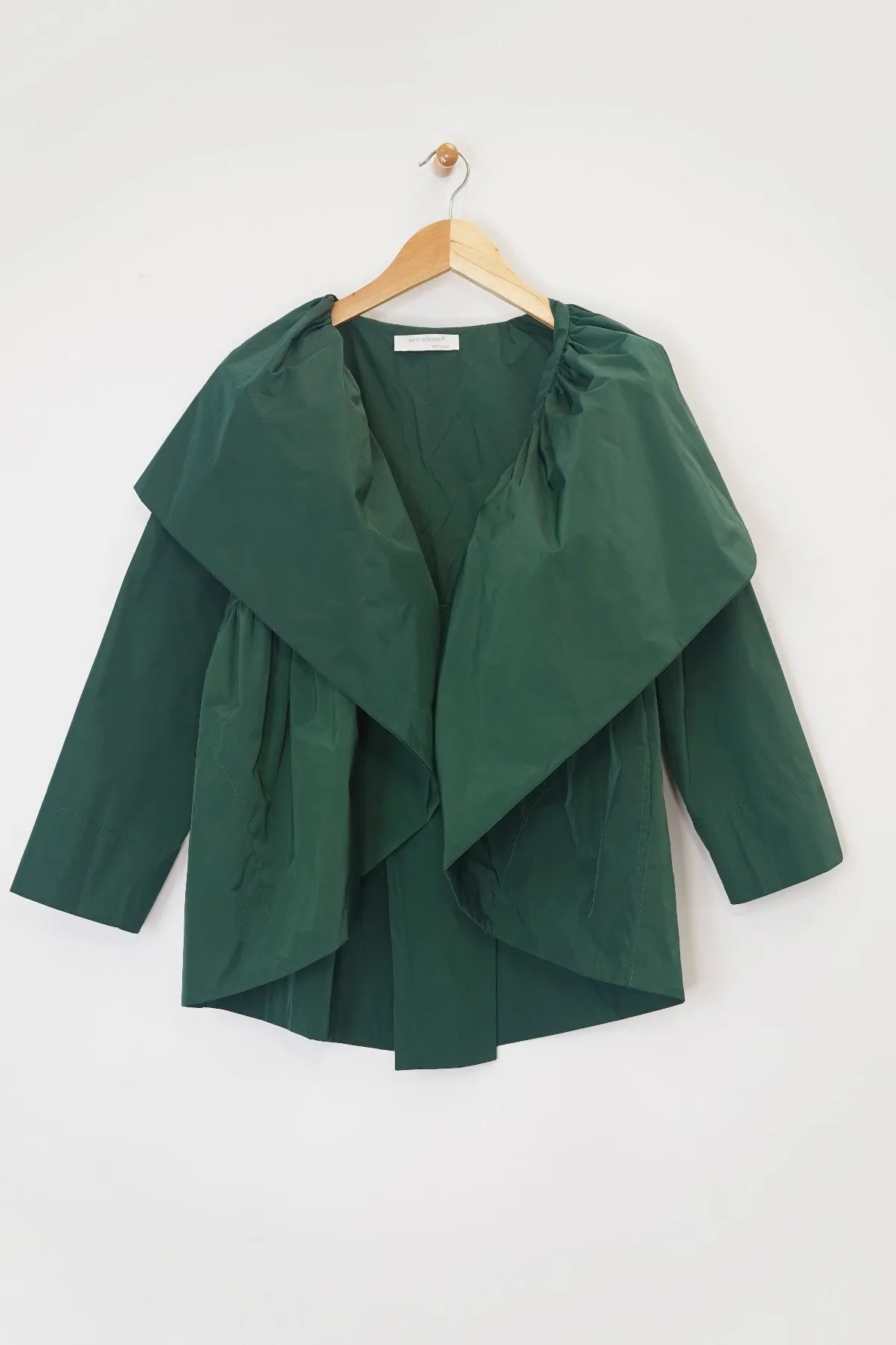 29" Open Ruffle Collar Jacket