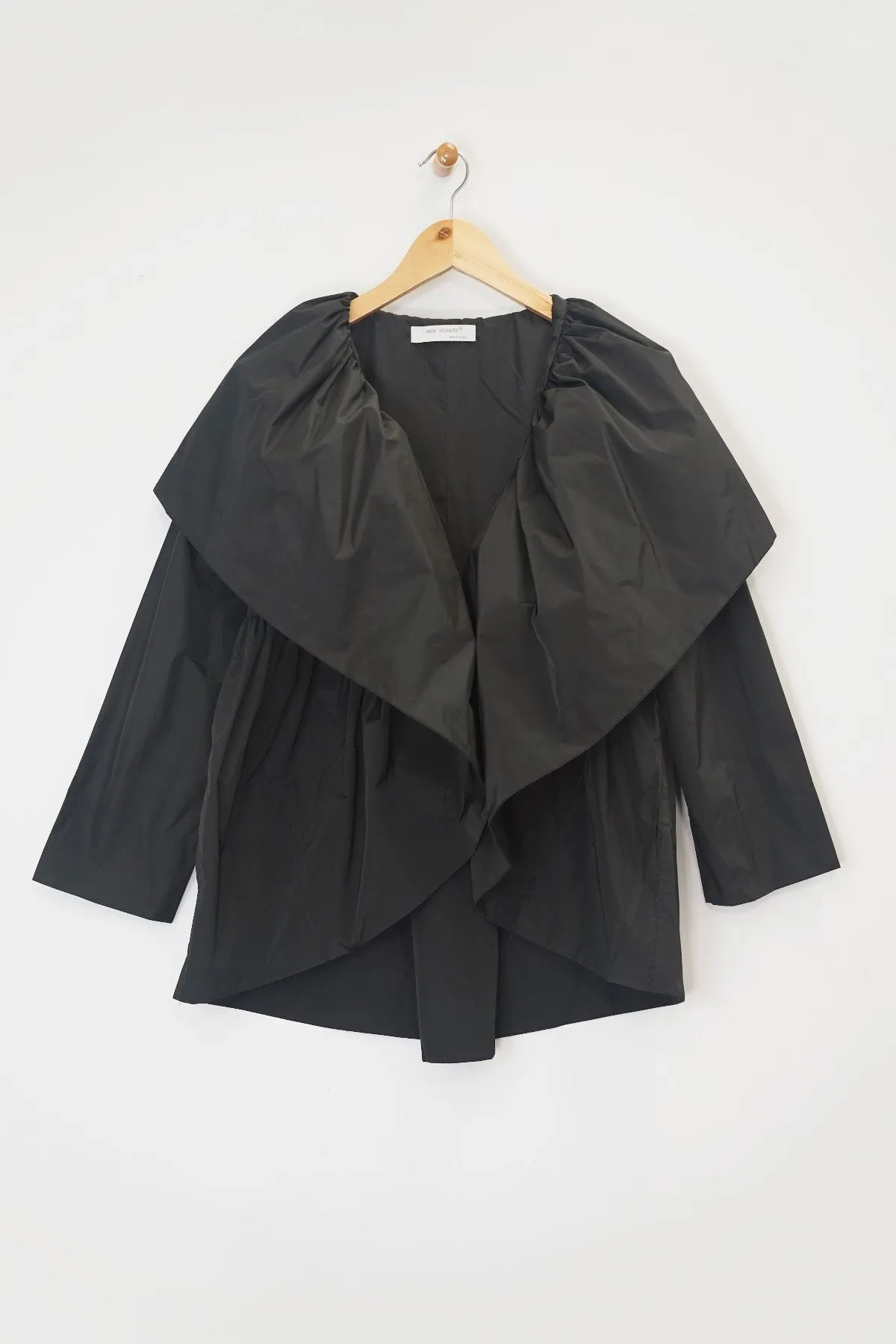 29" Open Ruffle Collar Jacket