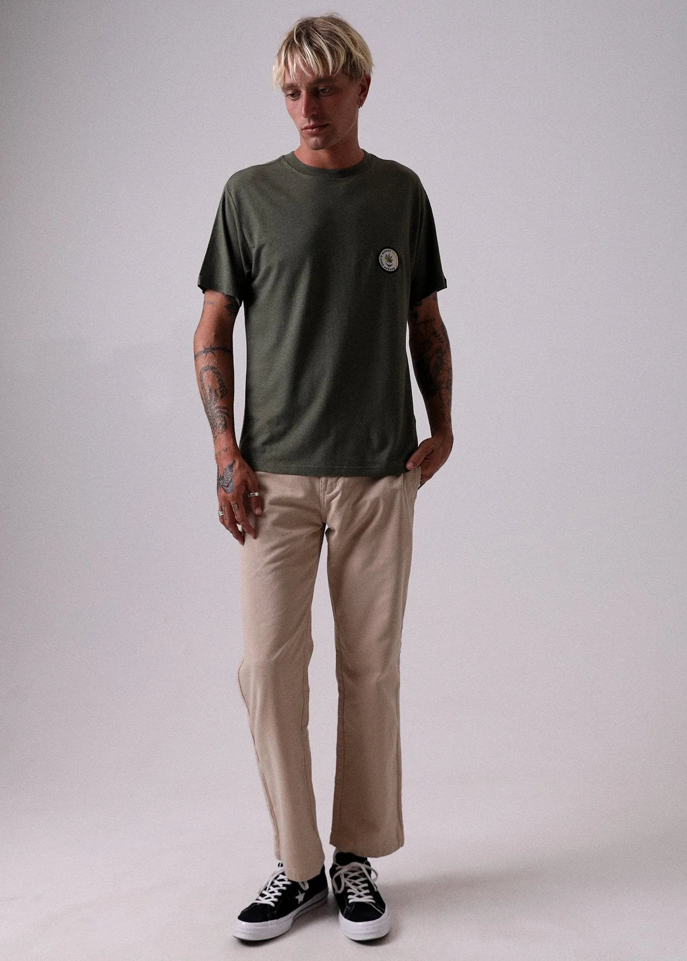 Afends Mens No Worries - Hemp Retro Fit Tee