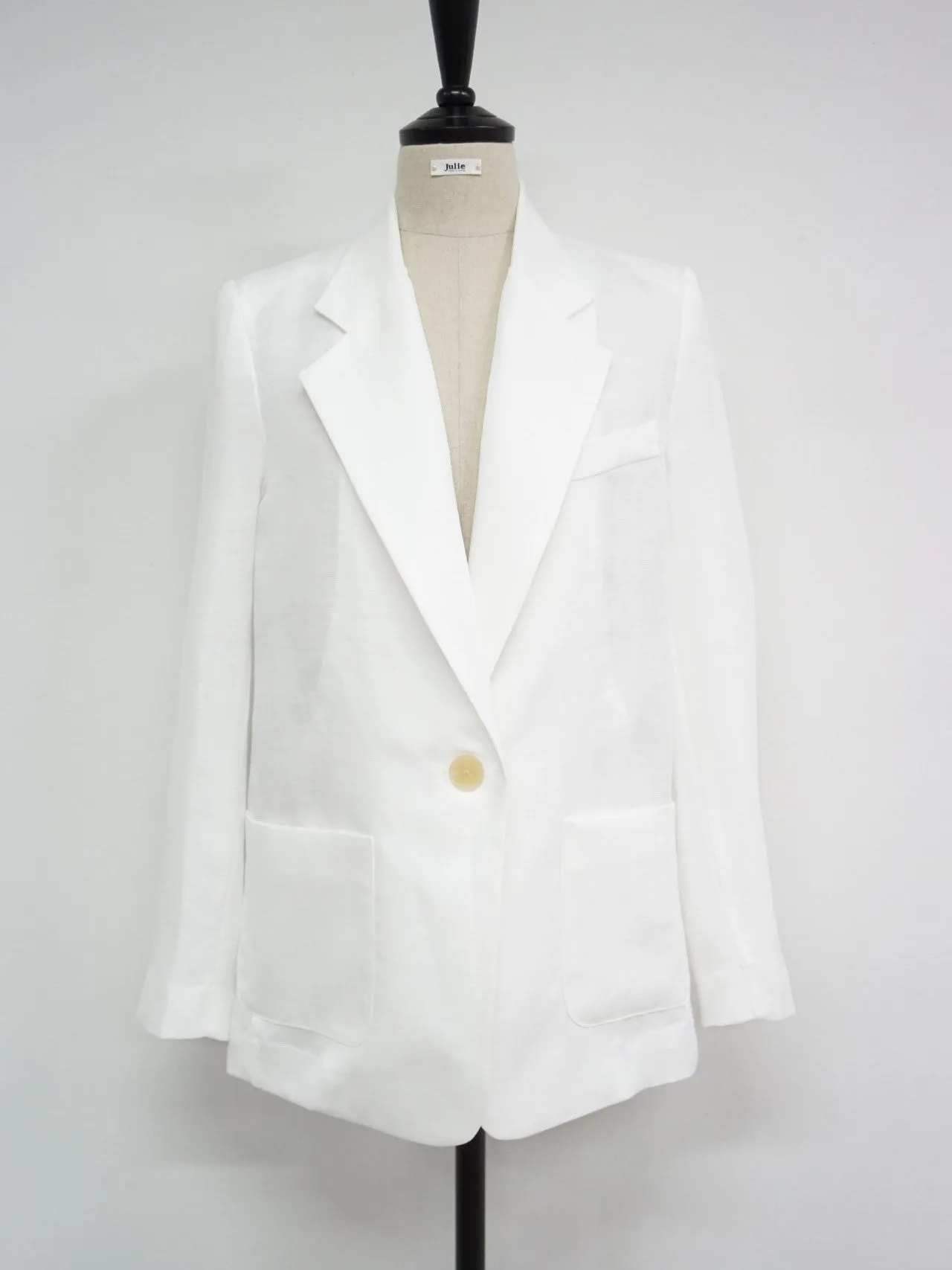 FITTED LINEN BLAZER