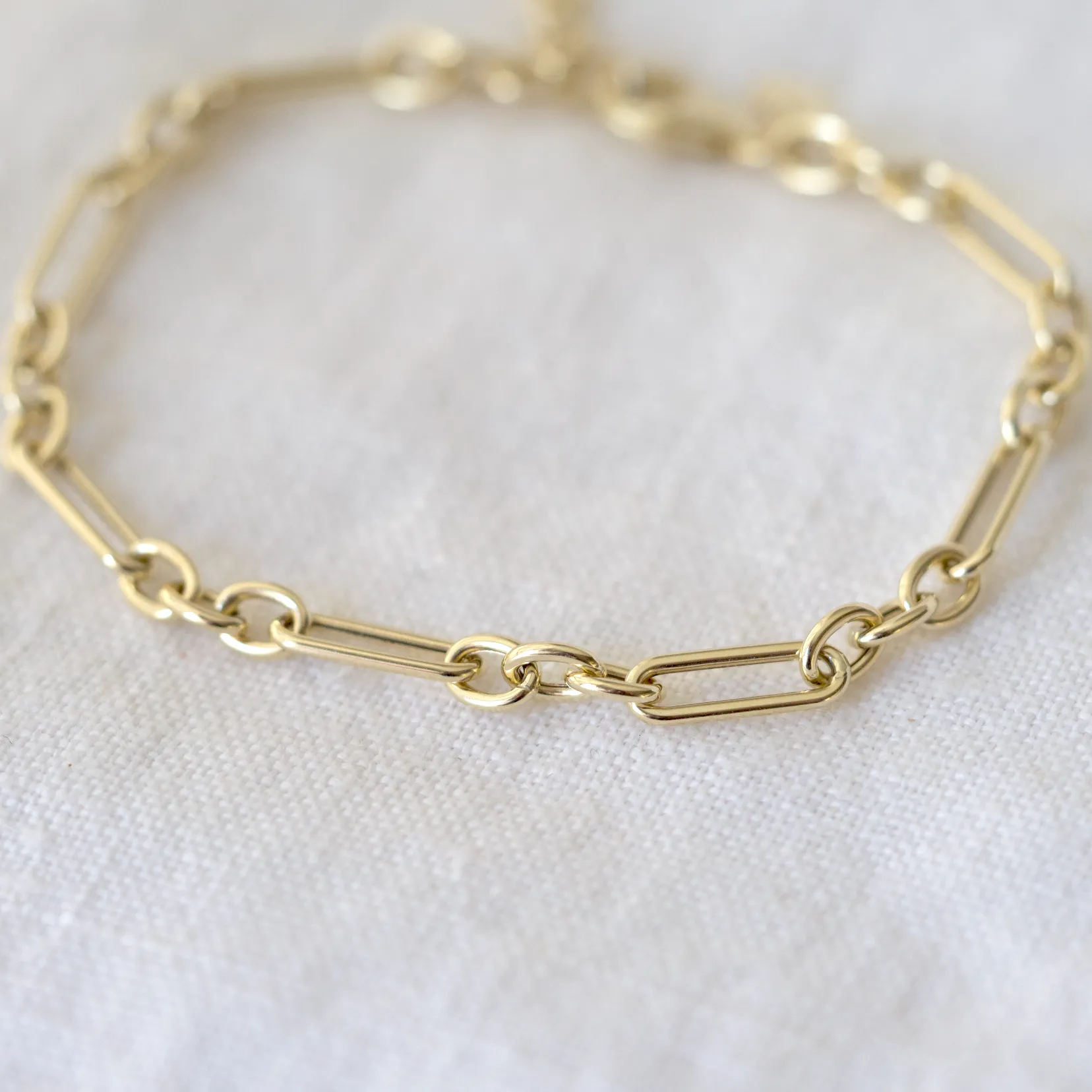 Hollow Link Bracelet