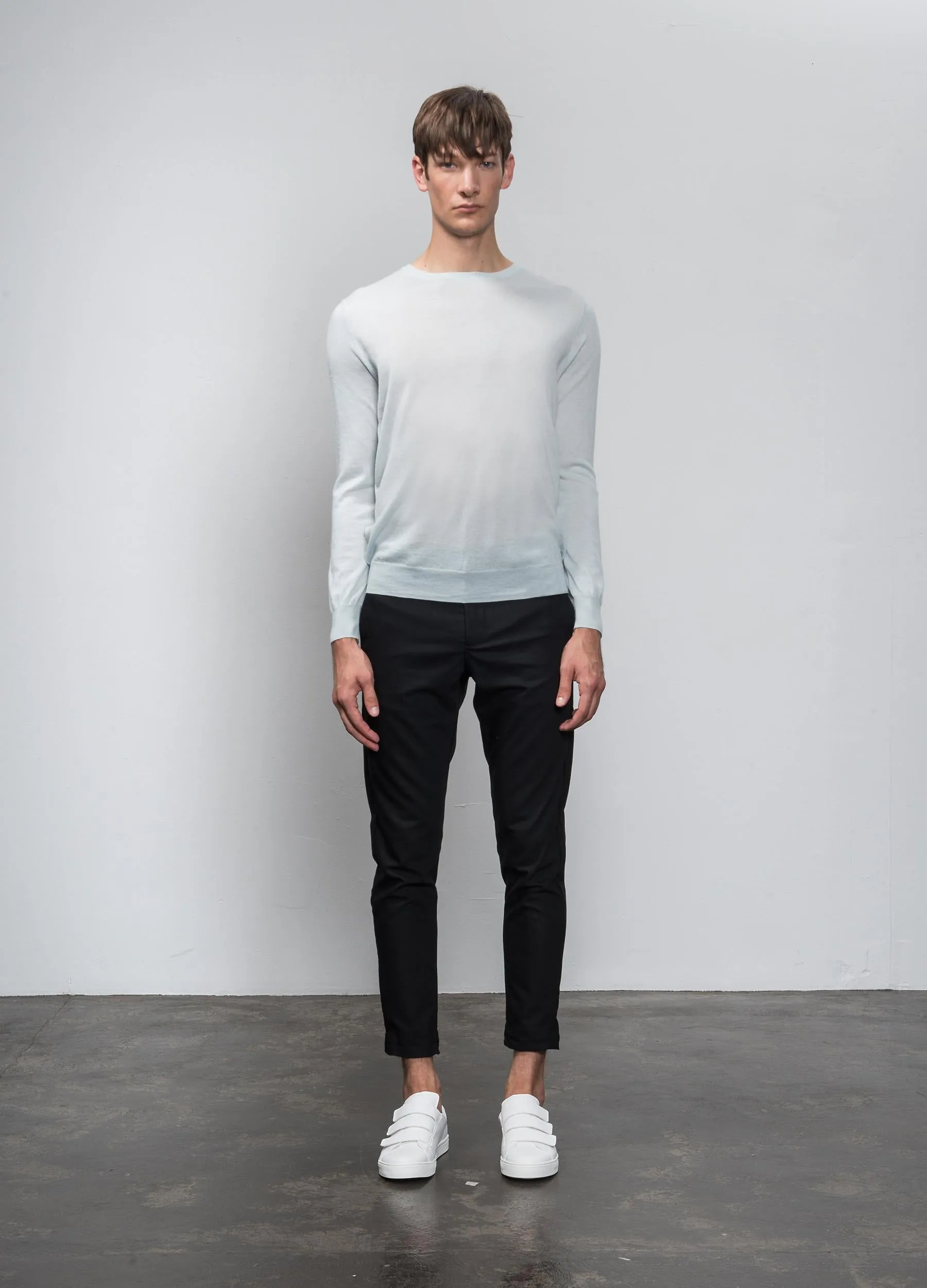 Men Lightweight Crew Neck_Mist