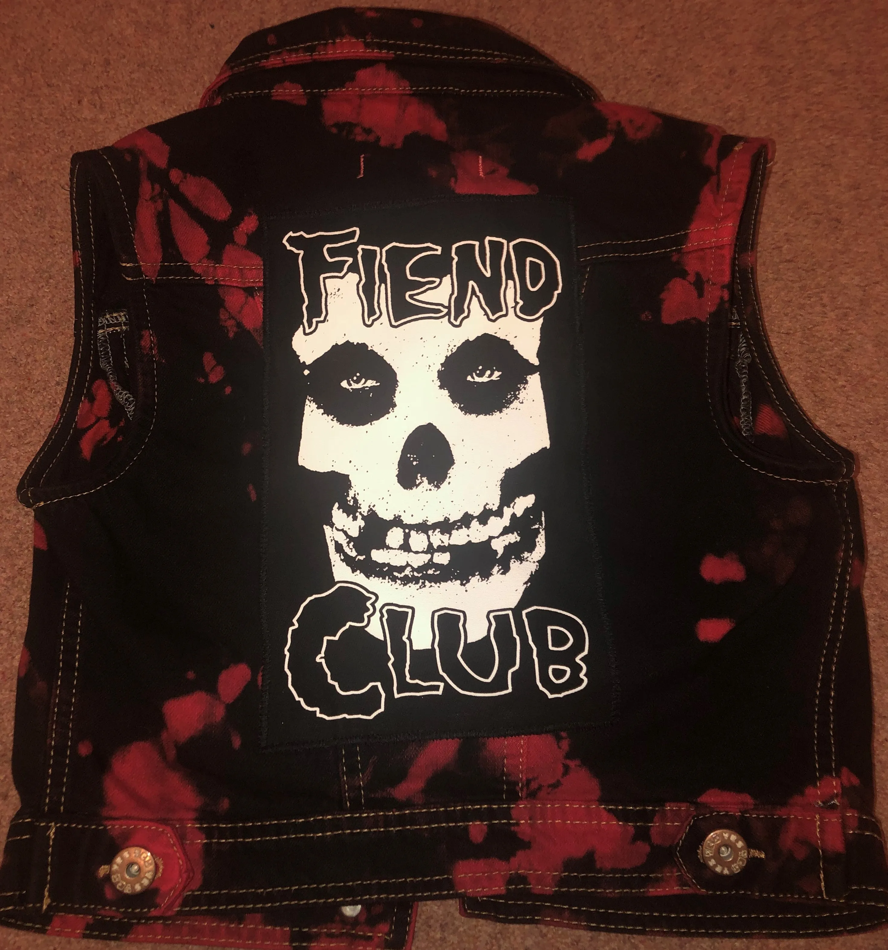 Misfits Fiend Club Punk Girls' Black 'n' Crimson (Ghost) Tie-Bleach Denim Cut-Off Jacket