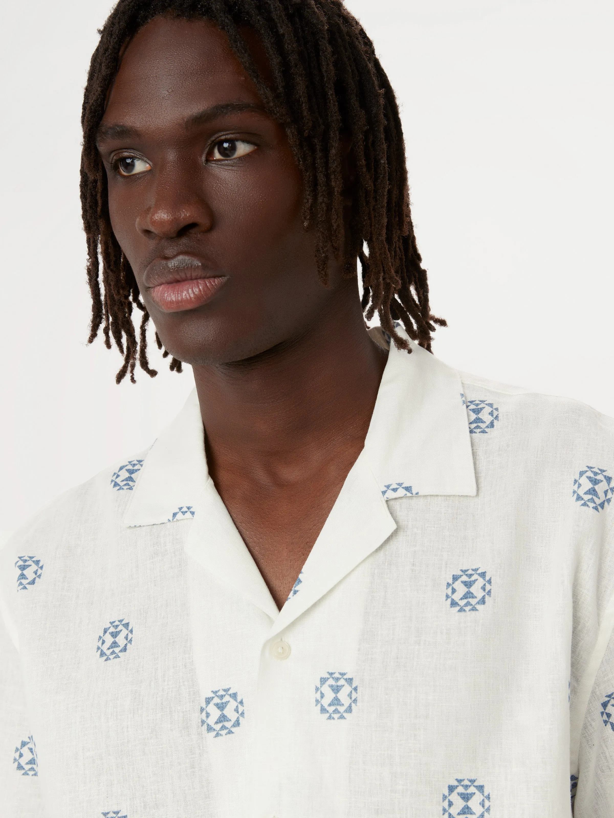 The Print Camp Collar Shirt in White