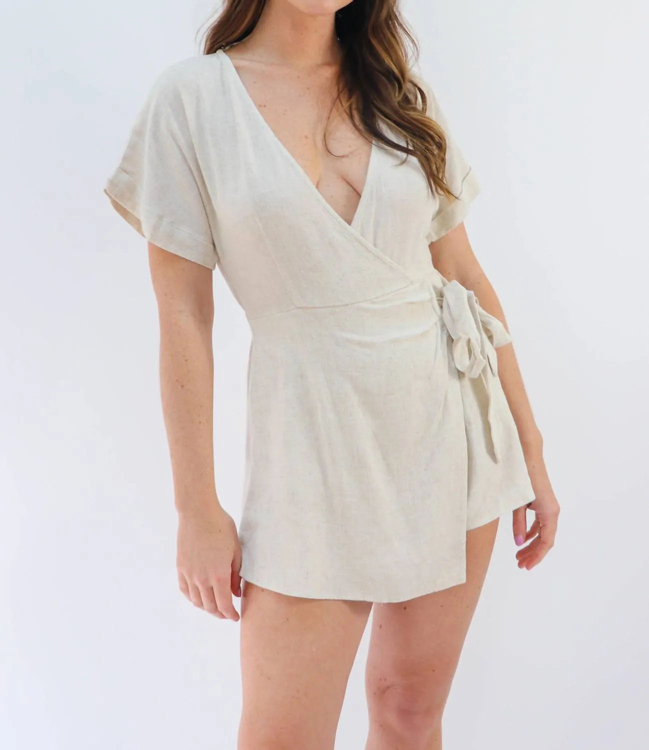 Weekend Getaway Romper in Oatmeal